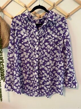 Chico's Button Down Shirt Size 2 Purple White Floral Pintuck Cotton Long Sleeve